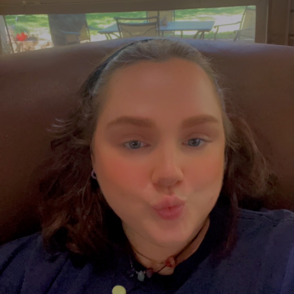 Meet your Posher, Allie